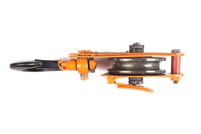 Блок монтажный однорольный с  крюком TOR HQG(L) K1-0,5 т с откидной щекой (G) купить в Москве с доставкой по всей России | ProtosMarket.ru