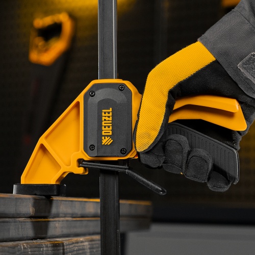 Струбцина F-образная, быстрозажимная, 600 х 80 мм, усиленный нейлоновый корпус Denzel купить в Москве с доставкой по всей России | ProtosMarket.ru