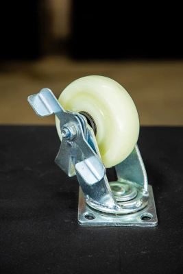 Колесо большегрузное поворотное SCdnb 55 125 мм полипропиленовое с тормозом купить в Москве с доставкой по всей России | ProtosMarket.ru