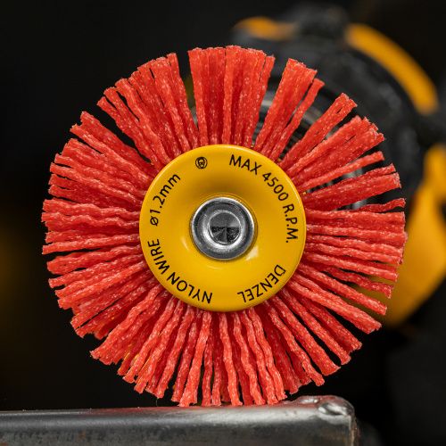 Щетка для дрели, 65 мм, Плоская, со шпилькой, нейлоновая щетина Denzel купить в Москве с доставкой по всей России | ProtosMarket.ru