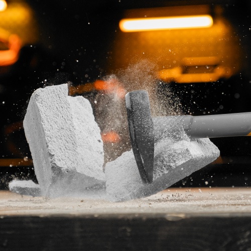 Молоток слесарный, 200 г, кованый, фибергласовая рукоятка c TPR покрытием Denzel купить в Москве с доставкой по всей России | ProtosMarket.ru