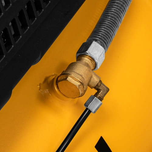 Компрессор воздушный рем. привод BCI 2200/100, 2,2 кВт, 100 литров, 420 л/мин Denzel по ценам производителя в Москве с доставкой по всей России