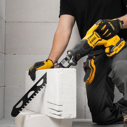 Пила сабельная аккумуляторная бесщет. RS-250, Li-Ion, 20 В Denzel купить в Москве с доставкой по всей России | ProtosMarket.ru