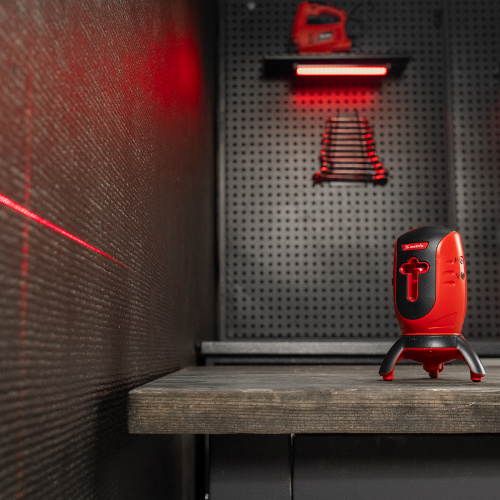 Лазерный уровень ML01T, дальность 10 м, точность ± 0,5 мм, / 1 м, длина волны 650 нм, проекция 1 вертикальная 1 горизонтальная плоскость, резьба под штатив 5/8" Matrix купить в Москве с доставкой по всей России | ProtosMarket.ru