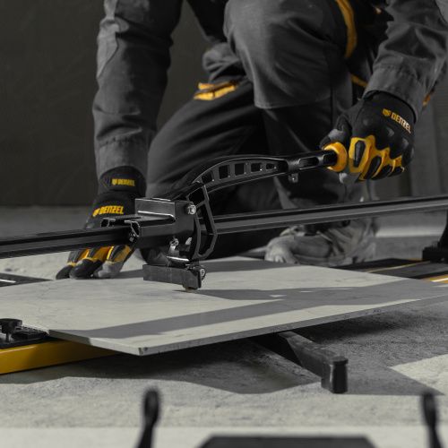 Плиткорез рельсовый 800х16мм, каретка на подш., стальная станина, усил. рукоятка-пенал Denzel купить в Москве с доставкой по всей России | ProtosMarket.ru