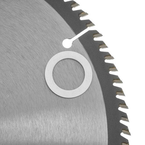 Пильный диск по дереву ф250 х 30 мм, 96 зубьев Denzel купить в Москве с доставкой по всей России | ProtosMarket.ru