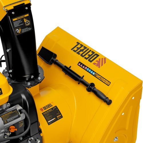 Бензиновая снегоуборочная машина SB 560 LP, 212 cc, электростартер, фара Denzel купить в Москве с доставкой по всей России | ProtosMarket.ru