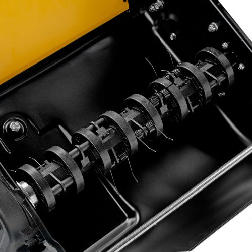 Скарификатор-аэратор бензиновый SAG-400, 212 см3, -15/+10 мм, 40 см Denzel купить в Москве с доставкой по всей России | ProtosMarket.ru