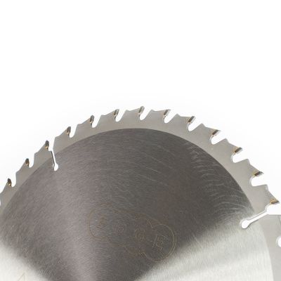 Диск пильный по дереву для торцовочной пилы (305x40x30 мм, 40 зубьев) купить в Москве с доставкой по всей России | ProtosMarket.ru