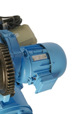 Таль передвижная  5т 12м 380В электрическая канатная TOR CD PRO-T купить в Москве с доставкой по всей России | ProtosMarket.ru