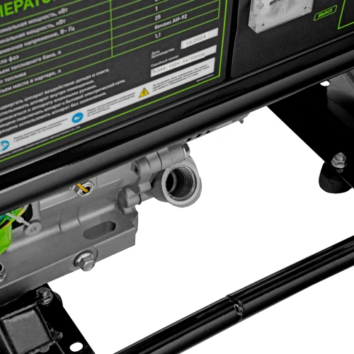 Генератор бензиновый БС-8000, 6,6 кВт, 230В, четырехтактный, 25 л, ручной стартер Сибртех купить в Москве с доставкой по всей России | ProtosMarket.ru