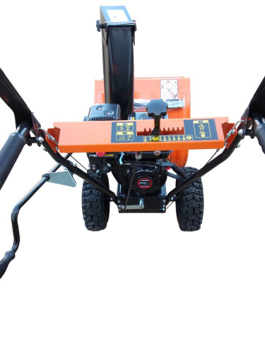 Снегоуборщик бензиновый TOR ST- 560 (Loncin) купить в Москве с доставкой по всей России | ProtosMarket.ru