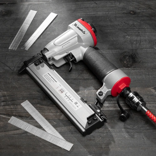 Нейлер финишный, шпилькозабивной пистолет, пневматический, гвоздь 23GA D 0.64 мм  длина 10-30 мм Matrix по ценам производителя в Москве с доставкой по всей России