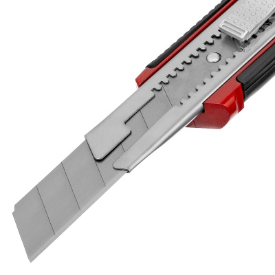 Нож, 25 мм, выдвижное лезвие, усиленная металлическая направляющая, металлическая обрезиненная рукоятка Matrix купить в Москве с доставкой по всей России | ProtosMarket.ru