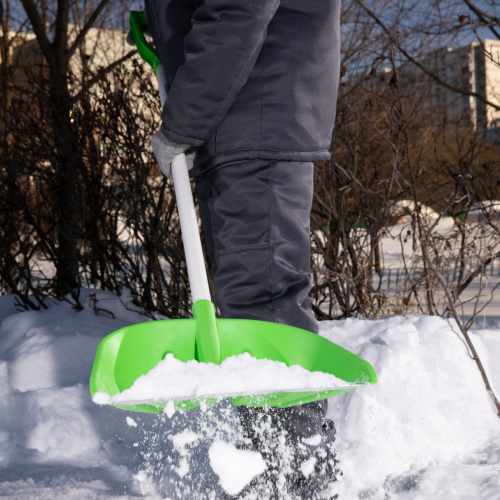 Лопата для уборки снега пластиковая Profi, 415 х 445 х 1500 мм, алюминиевый черенок, Сибртех купить в Москве с доставкой по всей России | ProtosMarket.ru