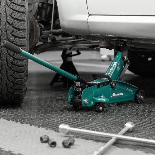 Домкрат гидравлический подкатной, 2 т, 127-330 мм, в пласт. кейсе Сибртех по ценам производителя в Москве с доставкой по всей России