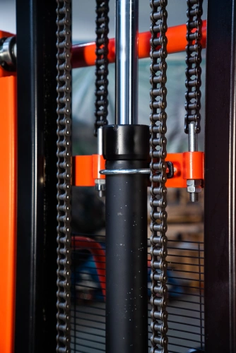 Штабелер-бочкокантователь гидравлический 0,35 т 2,5 м TOR CDT с электроподъемом купить в Москве с доставкой по всей России | ProtosMarket.ru