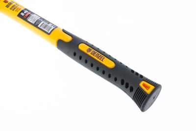 Киянка резиновая, 8 oz, черная резина, фибергласовая рукоятка Denzel купить в Москве с доставкой по всей России | ProtosMarket.ru