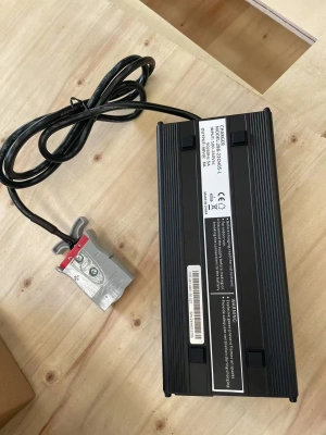 Зарядное устройство для тележек CBD20W-II 48/5A (Charger) по ценам производителя в Москве с доставкой по всей России