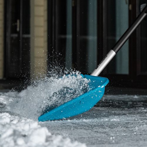 Лопата-скрепер для уборки снега, полипропилен, 550х340х1450 мм, алюминиевый черенок, ПВХ, LUXE Palisad купить в Москве с доставкой по всей России | ProtosMarket.ru