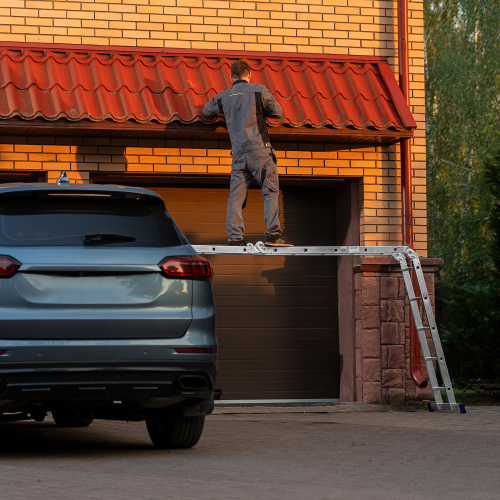 Лестница шарнирная алюминиевая, 4 х 5 ступеней, Сибртех купить в Москве с доставкой по всей России | ProtosMarket.ru