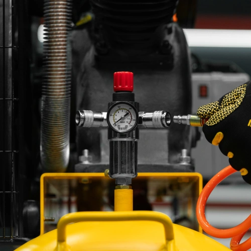 Компрессор воздушный рем. привод BCV 4000-T/200, 4,0 кВт, 200 литров, 690 л/мин Denzel купить в Москве с доставкой по всей России | ProtosMarket.ru