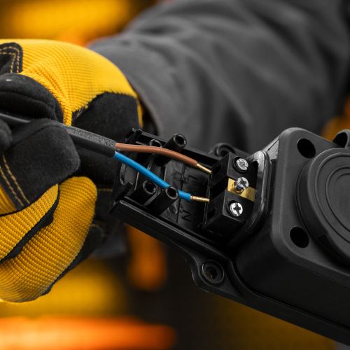 Шнур сетевой Energy Series, ПВС, 3 м, 2 x 1 мм, с неразборной вилкой, черный, Denzel купить в Москве с доставкой по всей России | ProtosMarket.ru