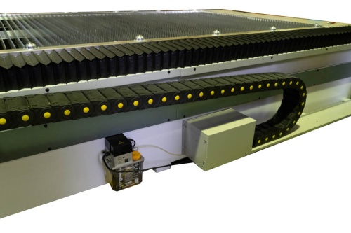 MLF-3015R 1500W купить в Москве с доставкой по всей России | ProtosMarket.ru