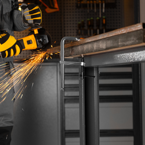 Струбцина F-образная, 80x150мм, кованая Denzel купить в Москве с доставкой по всей России | ProtosMarket.ru