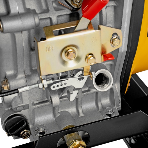 Генератор дизельный DES-55E, 5,5 кВт, 230 В, 11 л, электростартер Denzel купить в Москве с доставкой по всей России | ProtosMarket.ru