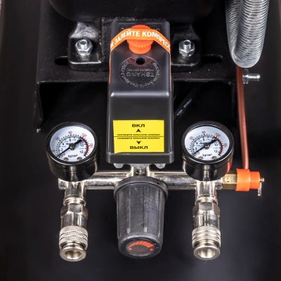 Компрессор масляный ременной AEROMAX 390/100 купить в Москве с доставкой по всей России | ProtosMarket.ru