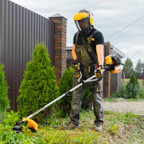 Триммер бензиновый DTL-52S, 52 см3, разъемная штанга, состоит из 2 частей Denzel купить в Москве с доставкой по всей России | ProtosMarket.ru