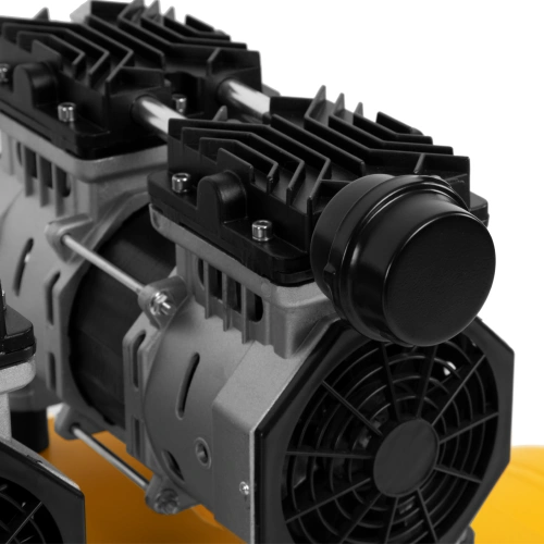 Компрессор безмасляный, малошумный DLS 1800/100,1800 Вт, 3x600, 100 л, 345 л/мин Denzel купить в Москве с доставкой по всей России | ProtosMarket.ru