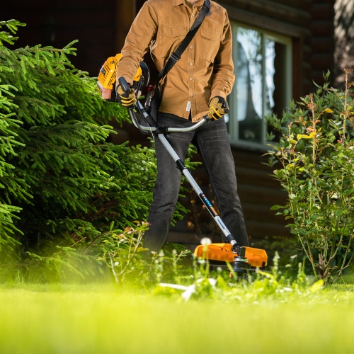 Триммер бензиновый DT 33S, 33 см3, 1.8 л. с, разъемная штанга, состоит из 2 частей Denzel купить в Москве с доставкой по всей России | ProtosMarket.ru