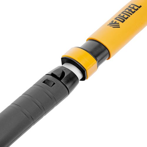 Щетка-сметка со скребком, телескоп, поворотная голова, 750-1120 мм Denzel купить в Москве с доставкой по всей России | ProtosMarket.ru