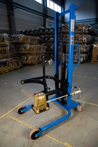 Штабелер-бочкокантователь гидравлический 0,35 т 1,4 м TOR COT купить в Москве с доставкой по всей России | ProtosMarket.ru