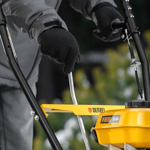 Бензиновая снегоуборочная машина SB 560, 212 cc, ручной старт Denzel купить в Москве с доставкой по всей России | ProtosMarket.ru