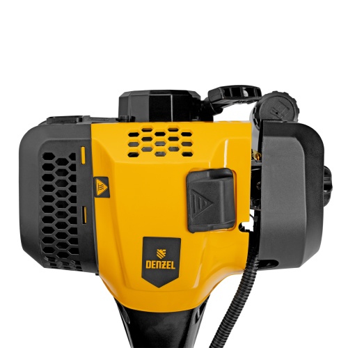 Триммер бензиновый DGT 430, 43 см3, 2.5 л. с, неразъемная штанга, состоит из 2 частей Denzel купить в Москве с доставкой по всей России | ProtosMarket.ru