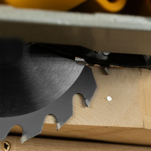 Пильный диск по дереву с гвоздями, ф165 х 20 мм, 20 зубов Denzel купить в Москве с доставкой по всей России | ProtosMarket.ru