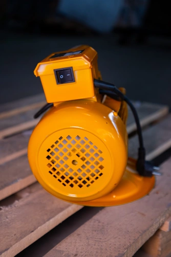 Электропривод глубинного вибратора для бетона 2,2 кВт TOR ZN70-JT (японский тип)* купить в Москве с доставкой по всей России | ProtosMarket.ru