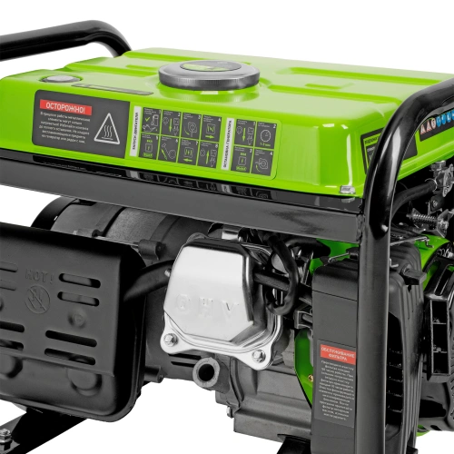 Генератор бензиновый БС-1200, 1 кВт, 230 В, четырехтактный, 5.5 л, ручной стартер Сибртех купить в Москве с доставкой по всей России | ProtosMarket.ru