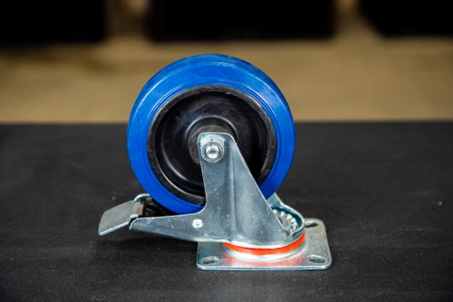 Колесо поворотное резина SRCLb 55 125 мм с тормозом (F) купить в Москве с доставкой по всей России | ProtosMarket.ru