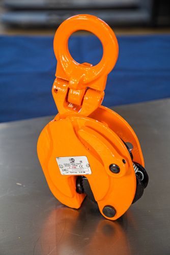 Захват вертикальный TOR DSQA (г/п 1,0 т, лист 0-20 мм) поворотн. купить в Москве с доставкой по всей России | ProtosMarket.ru