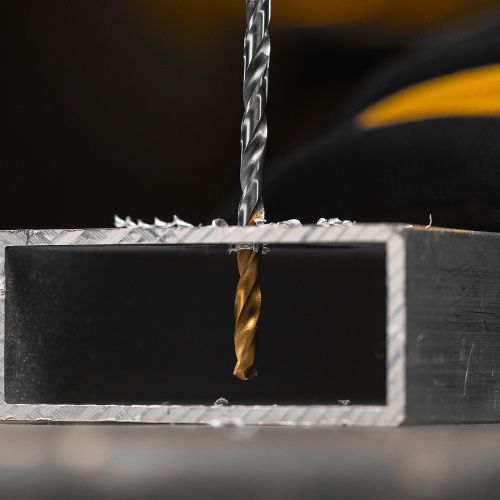 Сверло спиральное по металлу 4 х 119 мм, Р6М5, Golden Tip, удлиненное Denzel купить в Москве с доставкой по всей России | ProtosMarket.ru