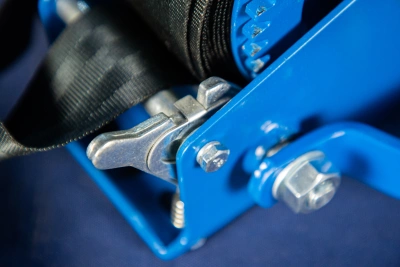 Лебедка ручная TOR ЛН-1200W (LHW) г/п 0,5 т длина ленты 20 м купить в Москве с доставкой по всей России | ProtosMarket.ru