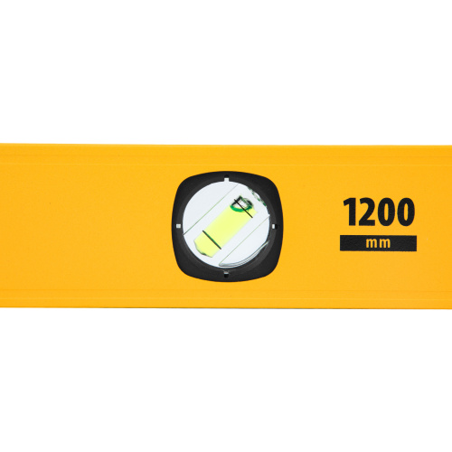 Уровень алюминиевый, магнит, фрезерованный, 3 глазка (1 зеркал.) 0,5 мм/м, 1200 мм Denzel купить в Москве с доставкой по всей России | ProtosMarket.ru