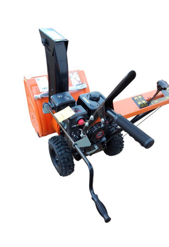 Снегоуборщик бензиновый TOR ST- 560 (Loncin) купить в Москве с доставкой по всей России | ProtosMarket.ru