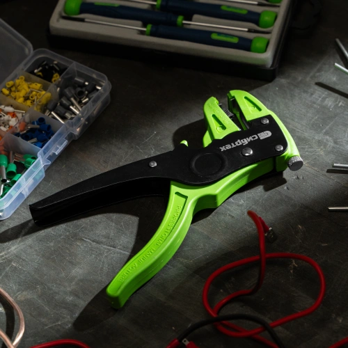 Щипцы для зачистки электропроводов, сечением: 0.2-3.5 мм2, функция обрезания проводов Сибртех купить в Москве с доставкой по всей России | ProtosMarket.ru