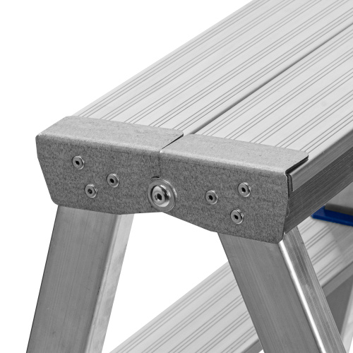 Стремянка двусторонняя 5 ступеней, алюминиевая, Сибртех купить в Москве с доставкой по всей России | ProtosMarket.ru