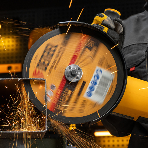 Круг отрезной по металлу, 230 х 2,0 х 22,2 мм, A36TBF, в метал.банке, 5 шт. Denzel купить в Москве с доставкой по всей России | ProtosMarket.ru